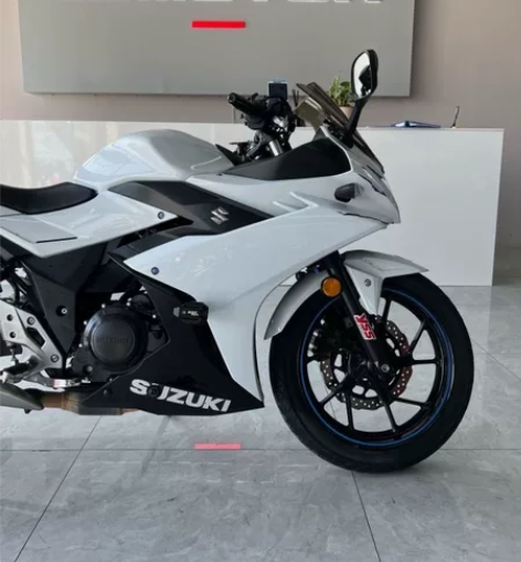 铃木gsx250一低价出售九五新二手摩托车...
