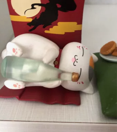 夏目友人帐猫老师盒蛋 如图，散货。自己搜藏...