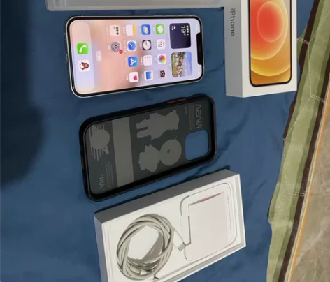 iphone 12 128g自用，无拆无修...
