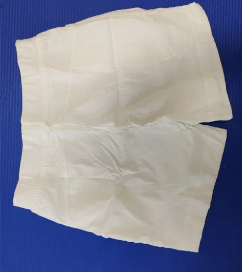 女短裤,全新无吊牌,料子很舒服,能穿到10...