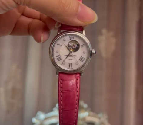 蕾蒙威 瑞士原装进口手表，机械表，购于亨吉...