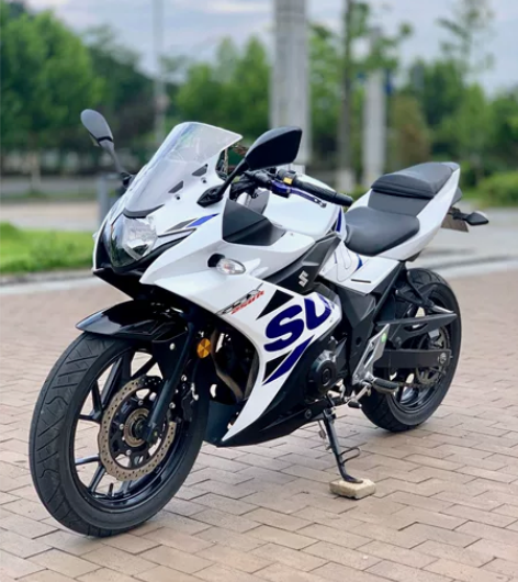 21年一手准新铃木gsx250r 车型:g...