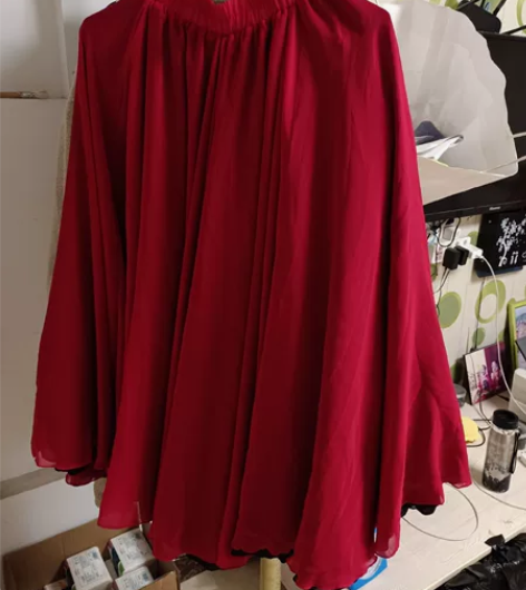 舞蹈大摆裙，就穿一次演出。鞋子也就穿一次 ...