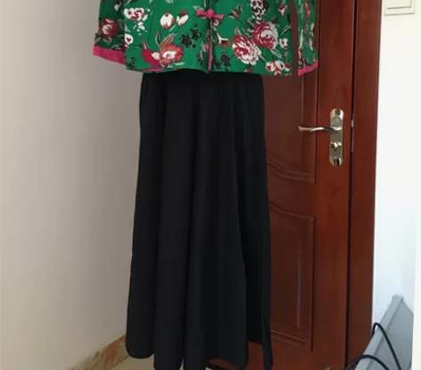 民族风文艺复古棉麻裙装套装，上衣长55，胸...