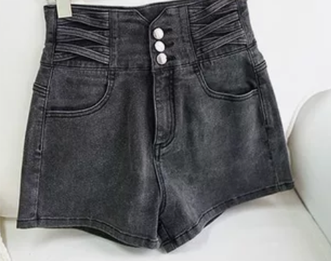 预售 高弹紧身高腰牛仔短裤 两色入（一次都...
