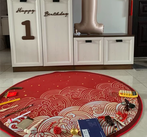 抓周摆件，一共18件和地毯，30元不包邮。...