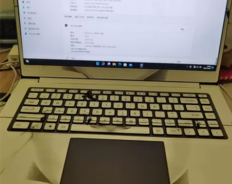 小米笔记本pro15增强版,i7的处理器,...