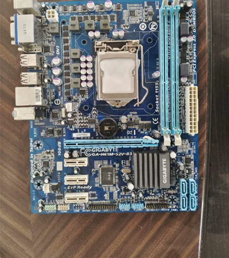 二手技嘉电脑主板 感兴趣的话点“我想要”和...