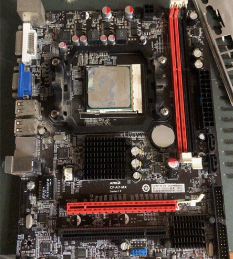 七彩虹a780t主板adx245处理器刚拆...