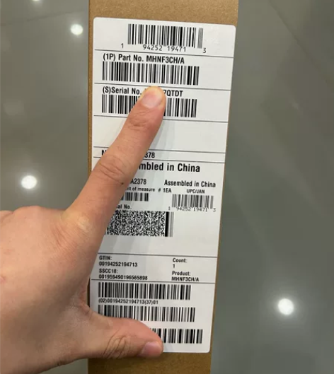 全新带牛皮箱的iPad Pro12.9英寸...