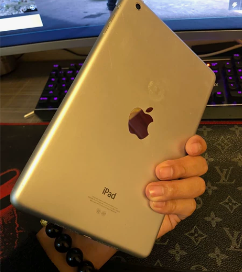 苹果ipad 一代32g 成色一般般 卖个...