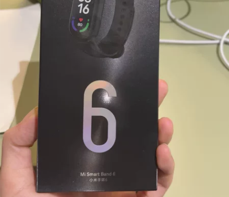 小米手环6 全新未拆封！！不退不换