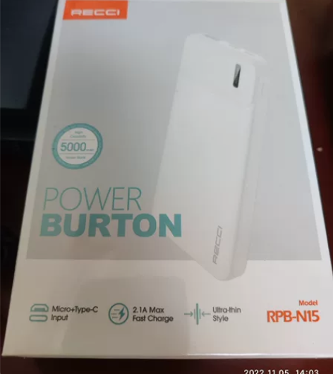 未拆封5000毫安充电宝 感兴趣的话点“我...