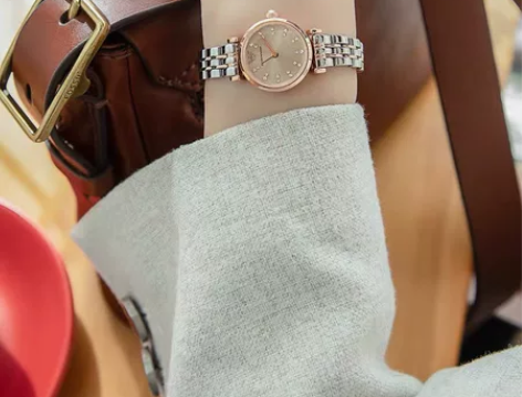 阿玛尼满天星手表女 AR1841型号，几乎...