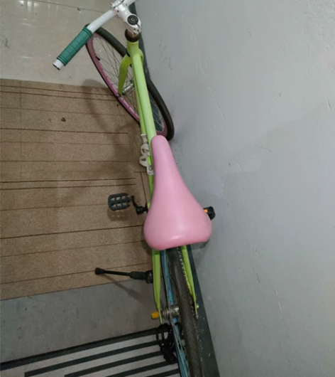 死飞要的联系，，带锁，无锡自提 感兴趣的话...