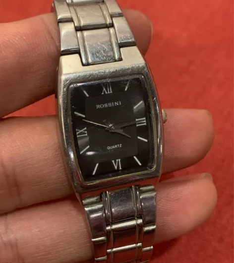 罗西尼品牌女表,没电了,不走时,成色看图,...
