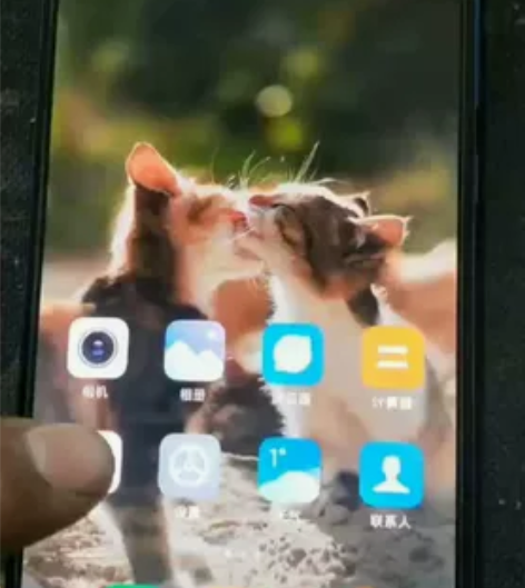 小米8，6+64。自用机，自用机。屏幕没任...