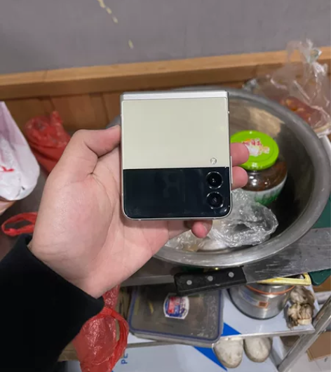 出一台自用三星 zflied3 8加256...