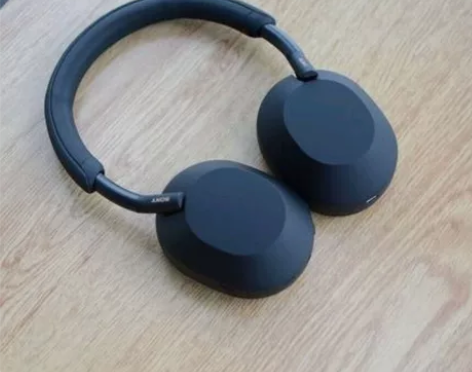 索尼（SONY）WH-1000XM5 头戴...
