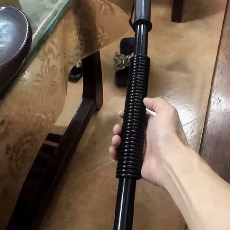 臂力器,30公斤,适合刚开始练的,没怎么用...