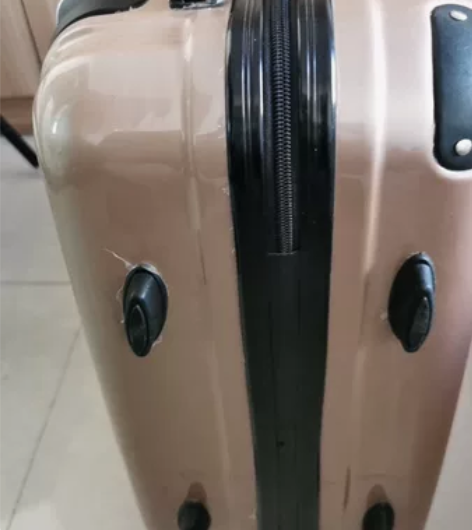 拉杆箱20寸可上飞机，昌平自提 感兴趣的话...