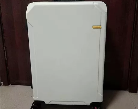 清仓特价拉杆箱密码箱行李箱26寸24寸 2...