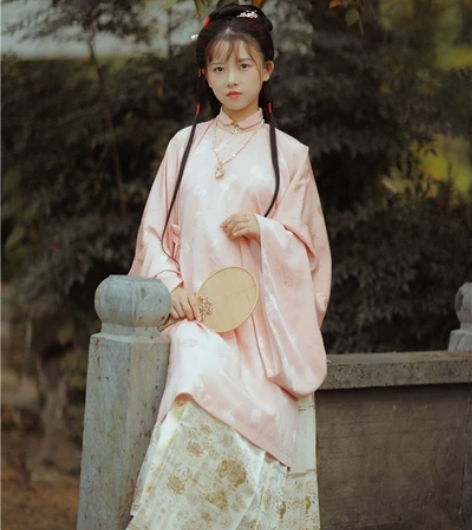 兰若庭 汉服 太平有象 马面 织金 马面 ...