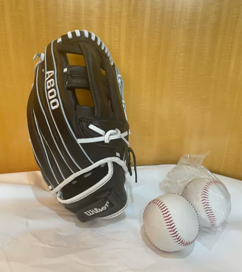 Wilson/威为胜 美式牛皮棒垒球投手手...