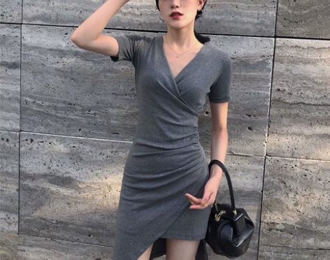 港味气质名媛v领极简主义连衣裙imiss温...