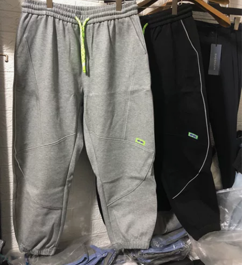 精品男士宽松版型9分卫裤秋冬款复合面料特价...