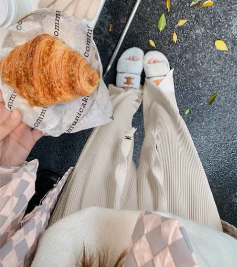 全新曾小咸高腰抽绳开叉休闲裤女秋冬宽松垂感...