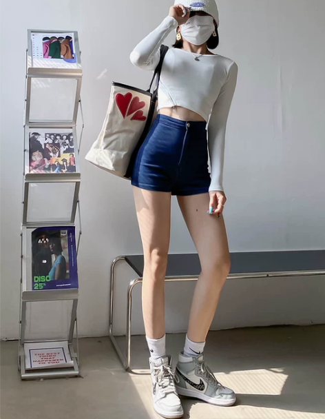 冬季短裤女外穿2022秋冬新款热裤蜜桃臀短...