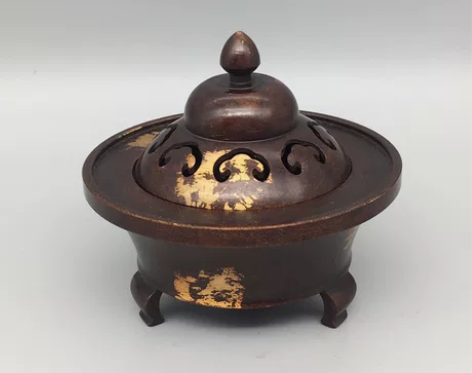 铜鎏金如意圆盘熏香炉，工艺精湛 ，包浆醇厚...