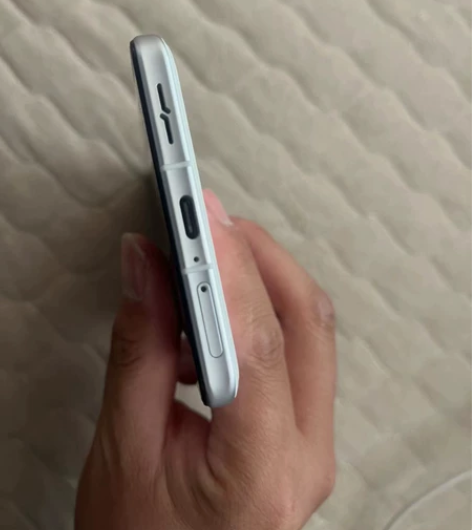 红米k40游戏增强版,8+128.用了好几...