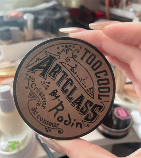 涂酷修容 正品包邮 线下实体店购入的 保真...