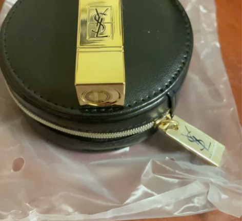 圣罗兰口红，全新21号色迷你小包包，60包...