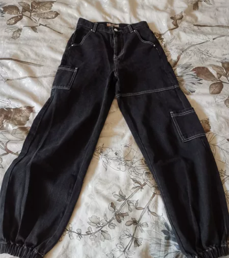 vero moda工装裤 感兴趣的话点“我...