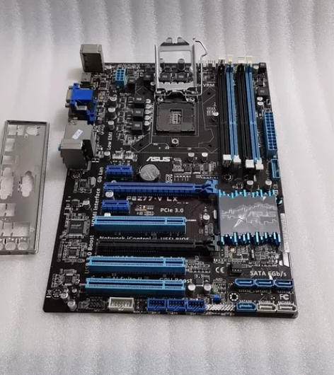 华硕P8Z77-V LX 主板 4内存插槽...