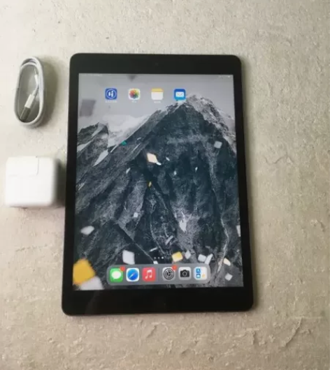 ipad2020 (iPad8代)128G...