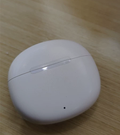 qcy aliypods 99新耳朵里长的...