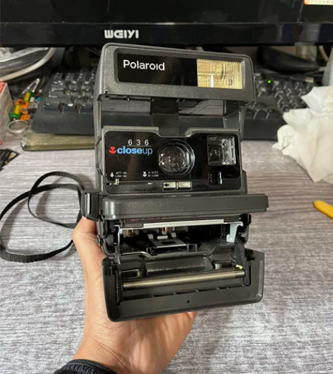 宝丽来polaroid 636一次成像相机...
