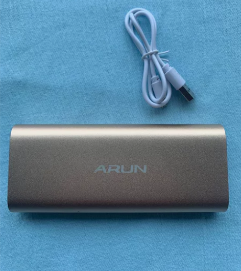 ARUN海陆通手机充电宝,金色超薄移动电源...