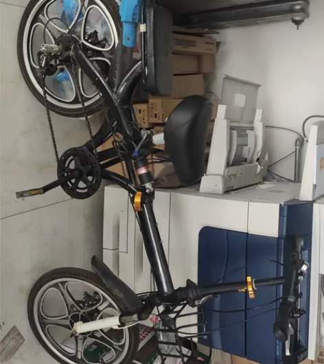 折叠变速自行车，8成新 感兴趣的话点“我想...