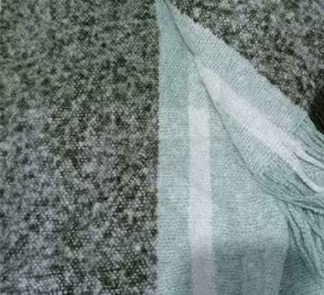 Vero Moda围巾 好几年前商场买的，...