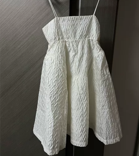 肌理复古背心蓬蓬裙可爱连衣裙无袖连衣裙 感...