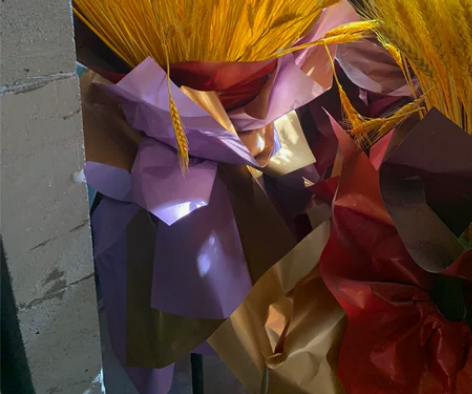 一共9个花篮，地址瑶海区。自提 感兴趣的话...