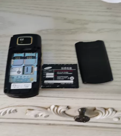 三星W619黄金版古董机，，搬家翻出来的，...