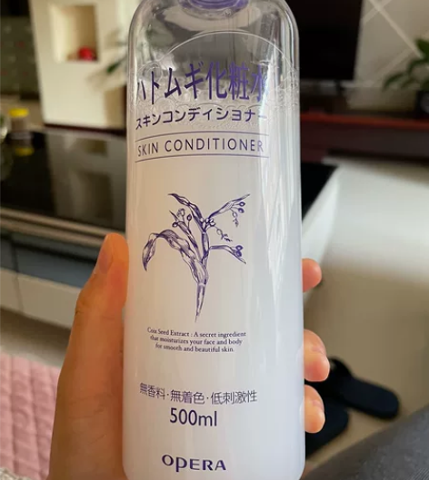 化妆水 可用于湿敷 滋润肌肤 调整肌肤状态...