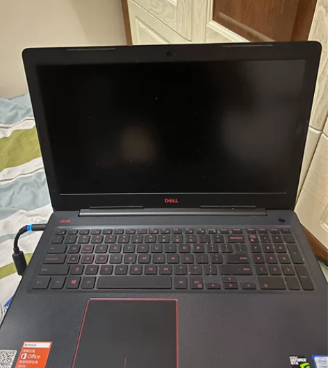 戴尔G3 3579 游戏本 19年购入 i...
