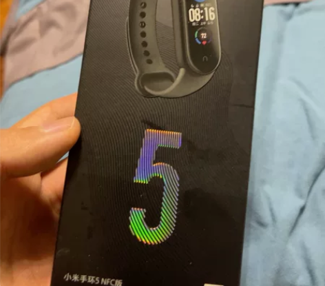 小米手环5  nfc 版本  ，用了两个多...